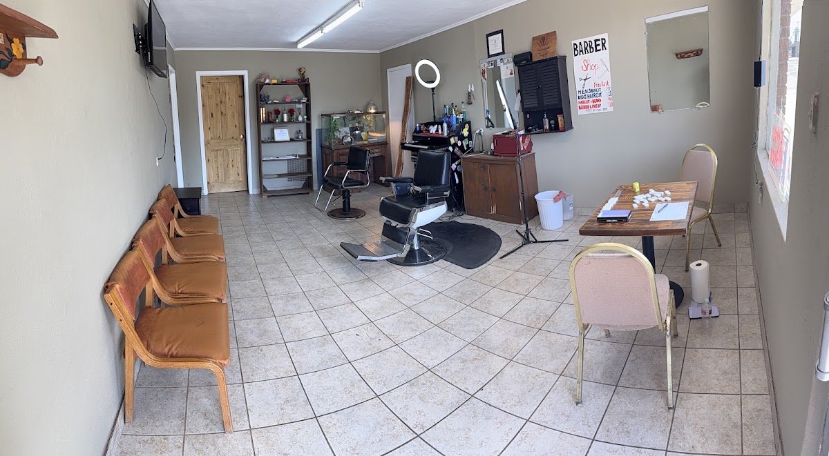 Campos Barbershop in Buffalo, TX